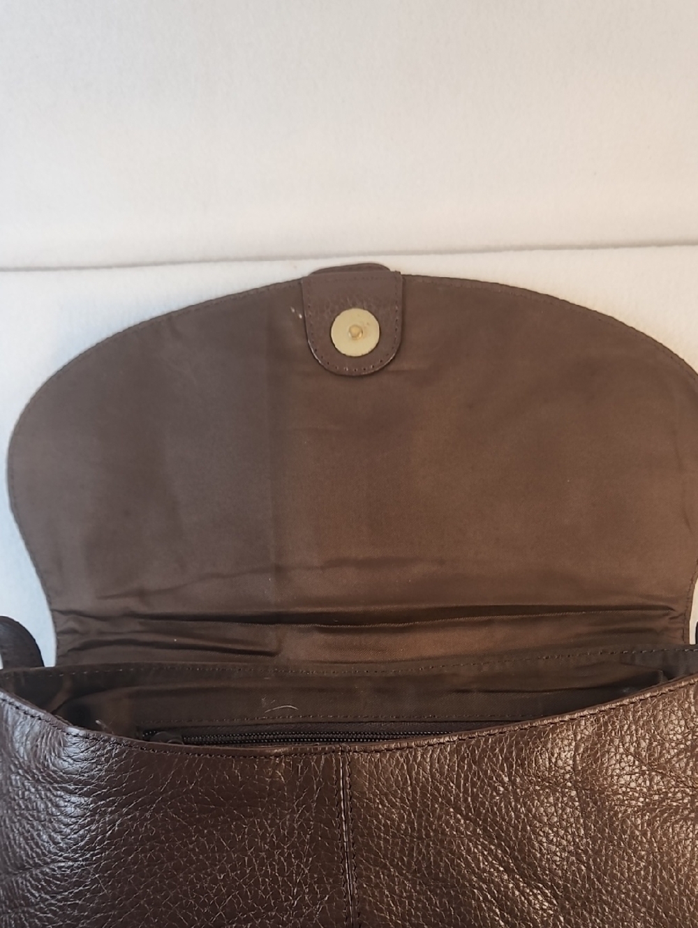 Classic Brown Pebble Genuine Leather Shoulder Bag with Gold Buckle - Picture 12 of 16